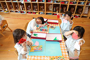 いちごの制作　こあら
