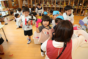 ひまわり組さんと遊びました　ぺんぎん・ひまわり