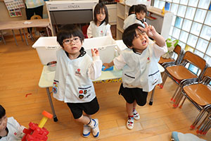ひまわり組さんと遊びました　ぺんぎん・ひまわり
