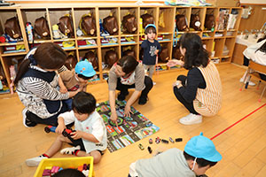 ひまわり組さんと遊びました　ぺんぎん・ひまわり