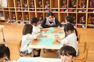 カゴの制作　こあら
