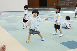 楽しい運動遊び　ひまわり