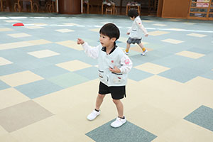 楽しい運動遊び　ひまわり