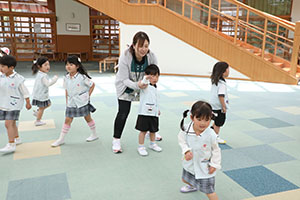 楽しい運動遊び　ひまわり