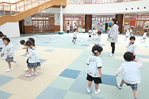 楽しい運動遊び　ひまわり