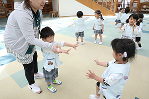楽しい運動遊び　ひまわり