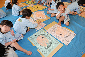 絵画教室　ばら・すみれ