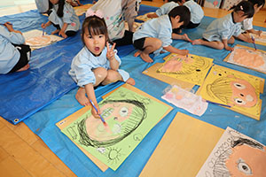 絵画教室　ばら・すみれ