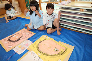 絵画教室　ばら・すみれ