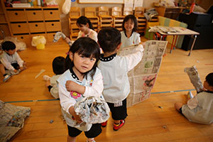 新聞遊びで大盛り上がり！　こあら