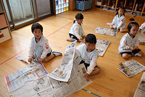 新聞遊びで大盛り上がり！　こあら