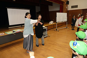 人権についてお話を聞きました　　年長組