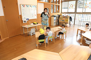 そらまめの制作　　あひる