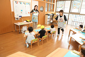 そらまめの制作　　あひる