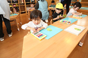 そらまめの制作　　あひる