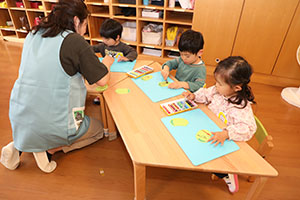 そらまめの制作　　あひる