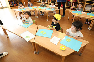 そらまめの制作　　あひる