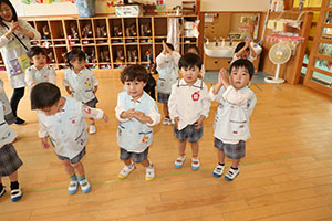 元気いっぱい朝の会　きりん・りす・C