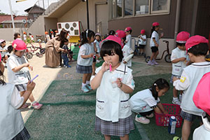シャボン玉楽しかったね　ばら