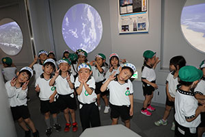 プラネタリウム見学　　たくさんの星がきれいだったね　A・B　NO．1