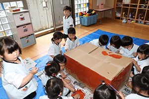 大きなカブの制作　こあら