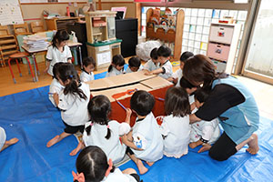 大きなカブの制作　こあら