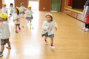 ボール取り競争　ひまわり
