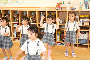 元気いっぱい歌っています　たんぽぽ