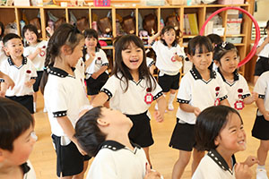 イングリッシュ　ばら・すみれ