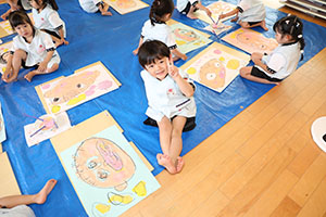 絵画教室　きりん・ことり・ぱんだ