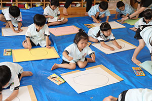 絵画教室　きりん・ことり・ぱんだ