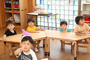 ビニールボールの制作　ひよこ