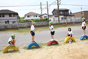 お散歩楽しかったね　　たんぽぽ・B