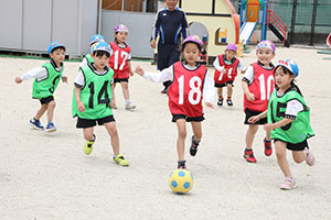 サッカー教室が開かれました　C・D