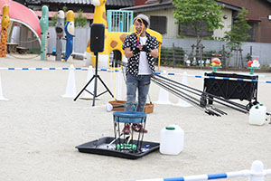 5月生まれのお誕生会　「シャボン玉ショー」　　年中