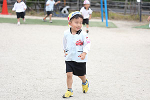5月生まれのお誕生会　「シャボン玉ショー」　　年少
