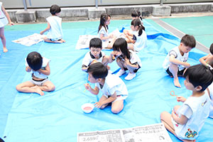 ぶくぶくシャボン玉に挑戦　A