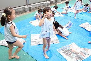 ぶくぶくシャボン玉に挑戦　A