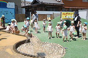 どろんこ遊びと砂遊び　ひまわり・さくら・ことり