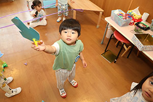 洗濯ばさみ遊び　ぺんぎん