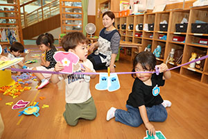 洗濯ばさみ遊び　ぺんぎん