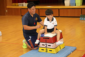 体操教室　ー跳び箱ー　たんぽぽ