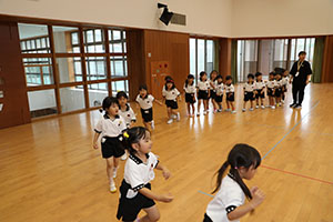体操教室　ー跳び箱ー　たんぽぽ