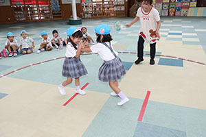 お相撲ごっこ　楽しかったね　さくら