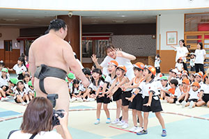 どすこいエンゼル！おすもうさんがやってきた　NO.2