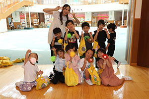 エンゼル七夕まつり　ヨーヨーすくい　年長・2歳児クラス