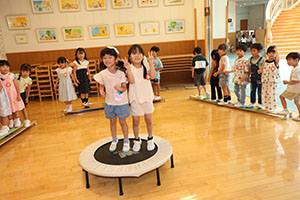 エンゼル七夕まつり　ヨーヨーすくい　年長・2歳児クラス