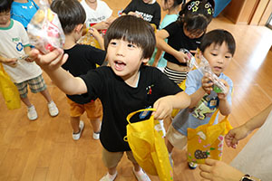 エンゼル七夕まつり　おかしのつかみどり・的あて・わなげ　年長　NO.2