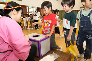 エンゼル七夕まつり　おかしのつかみどり・的あて・わなげ　年長　NO.2
