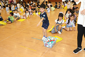 エンゼル七夕まつり　おかしのつかみどり・的あて・わなげ　年長　　NO.1